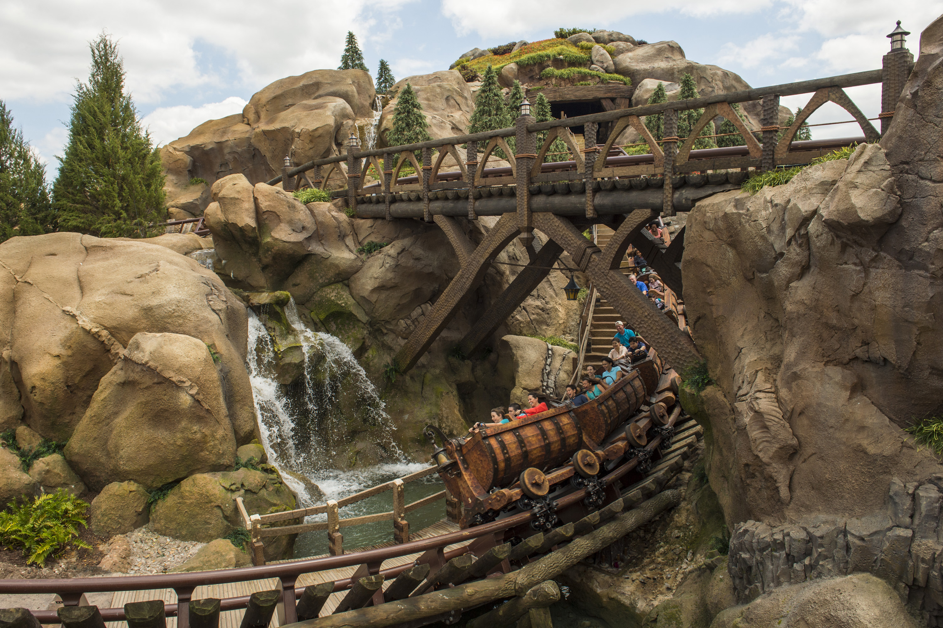 Seven Dwarfs Mine Train - Opening Date Announced